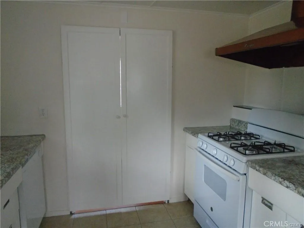 3475 Hillside Avenue, Norco, California 92860 home-pic-26